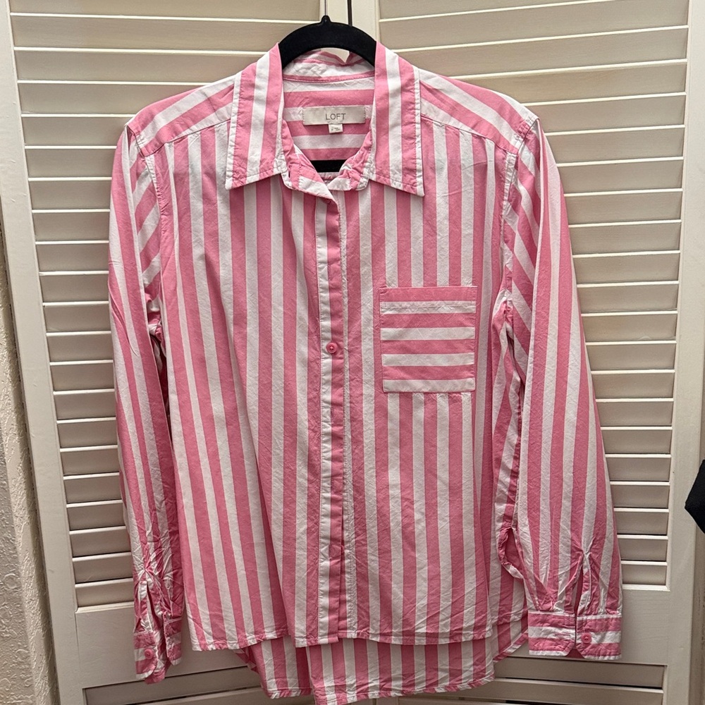 LOFT Pink and White Striped Button Down Shirt. Perfect for Spring and Summer.